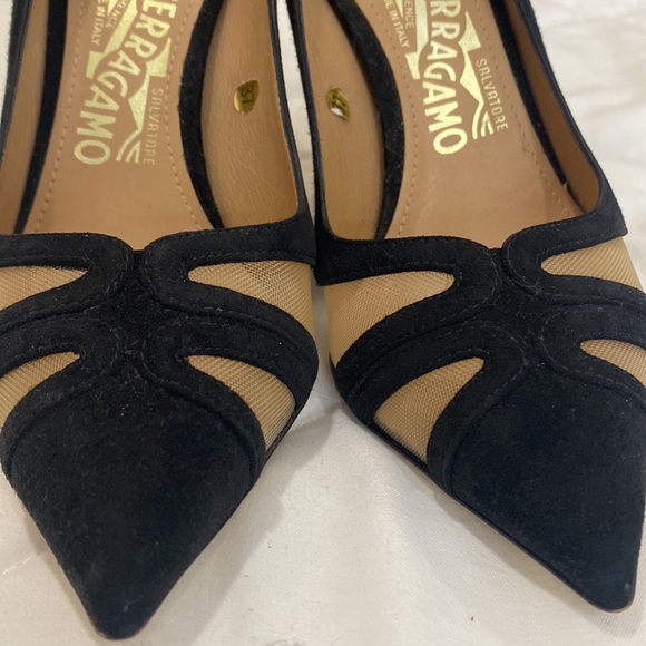 Ferragamo heels - Picture 8 of 11